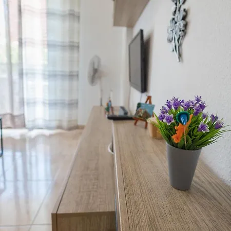 Lightbooking Arenas Playa Del Ingles Apartment